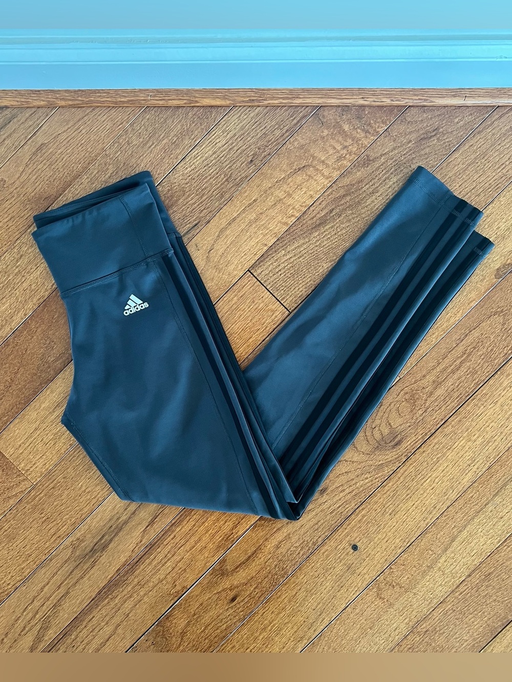 adidas charcoal climalite three stripe performance leggings - size small